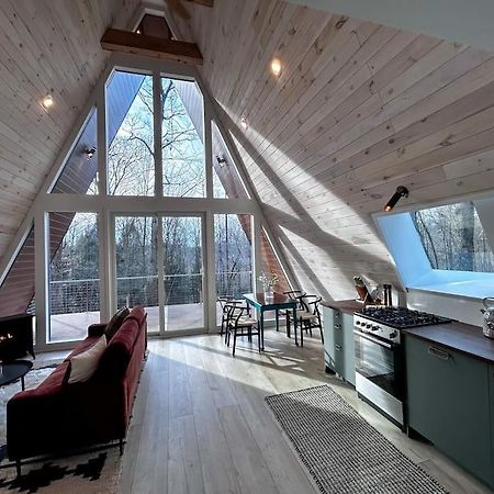 Fox Ridge-Black Alder Lodging Logan Extérieur photo