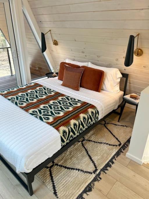 Fox Ridge-Black Alder Lodging Logan Extérieur photo