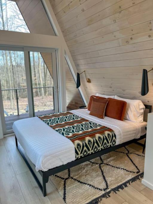 Fox Ridge-Black Alder Lodging Logan Extérieur photo