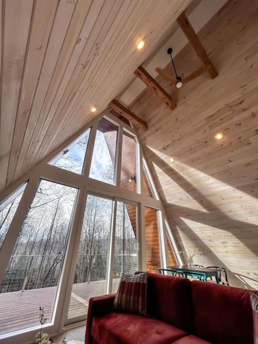Fox Ridge-Black Alder Lodging Logan Extérieur photo