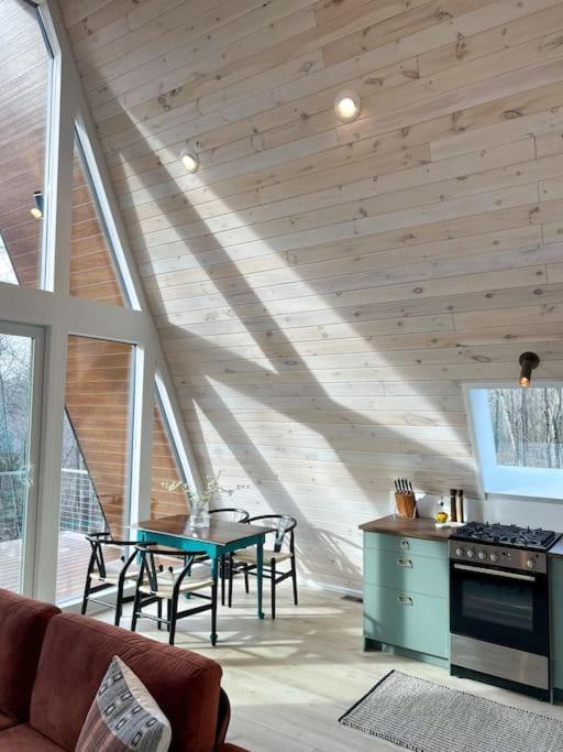 Fox Ridge-Black Alder Lodging Logan Extérieur photo